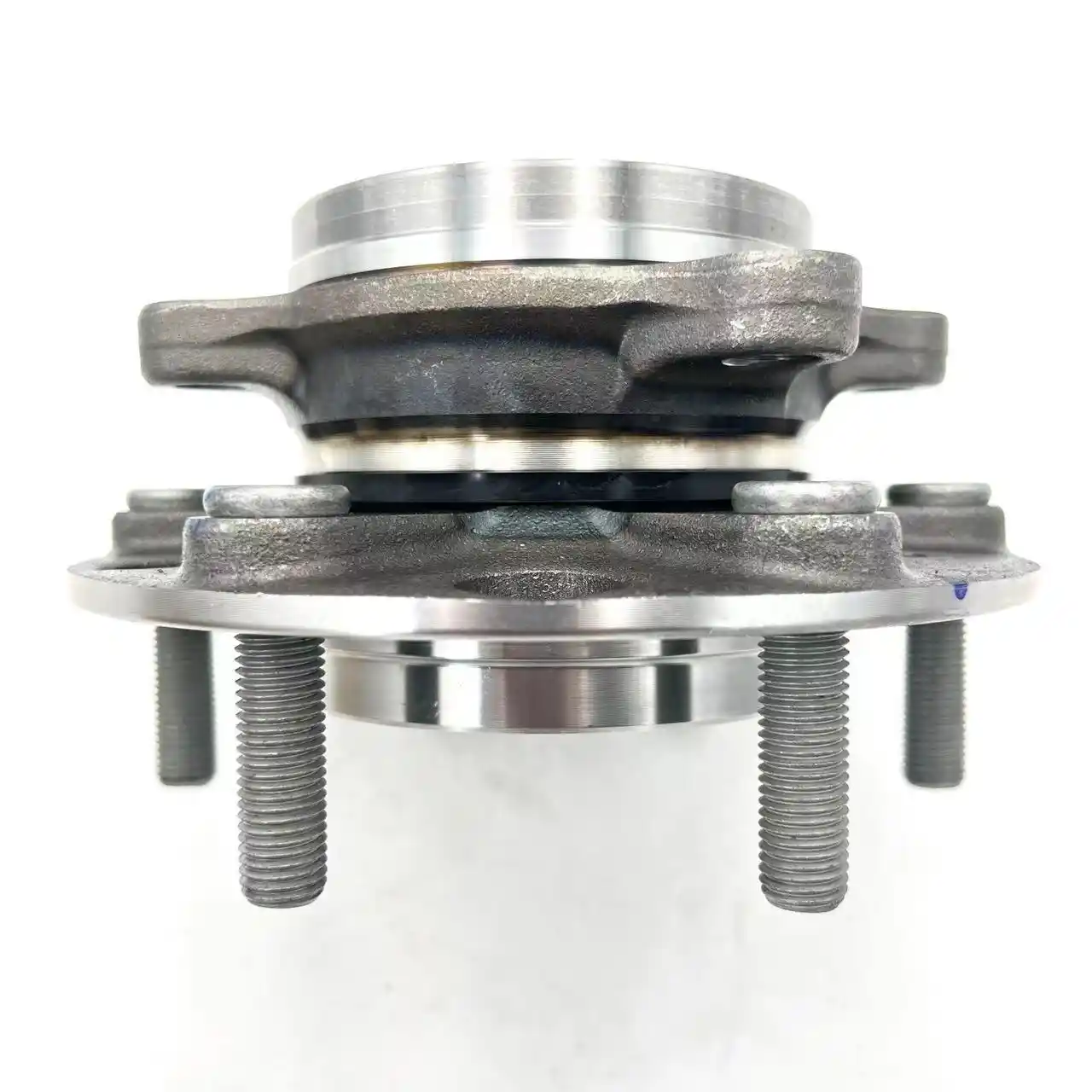 3103100XGW04A front wheel hub unit for tank